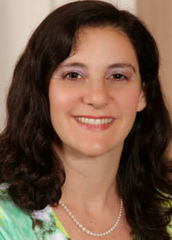 Headshot of Rabbi Ilana Berenbaum Grinblat
