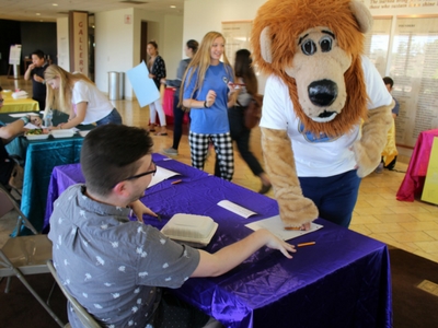 Photograph of Zion the Lion at Club Rush