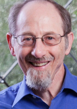 Headshot of Rabbi Ronnie Cohen