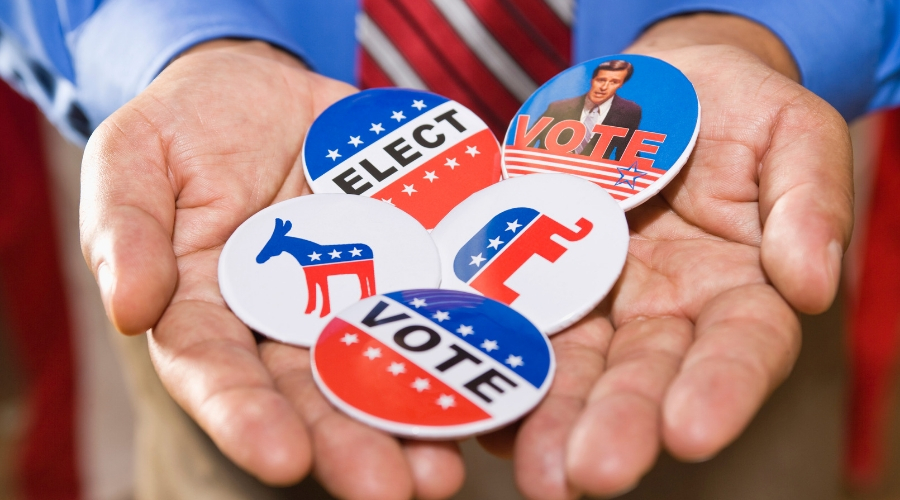 Pictures of political buttons