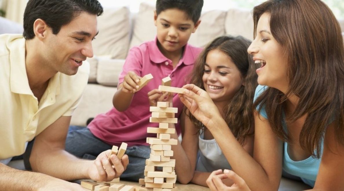 Photo of family playing Jenga 