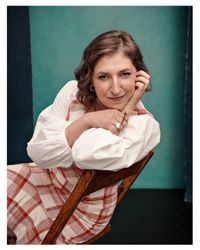 Mayim Bialik headshot