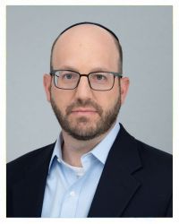 Rabbi Dr. Daniel Roth Headshot