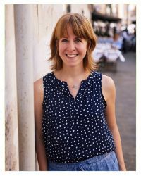 Leah Koenig Headshot