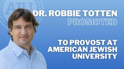 Dr. Robbie Totten Headshot