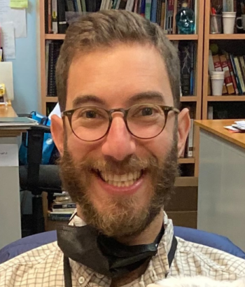 Photo of Rabbi Ayal Robkin