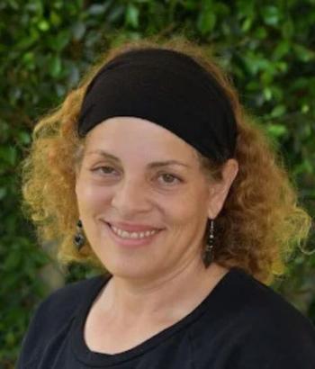 Photo of Sari Abrams